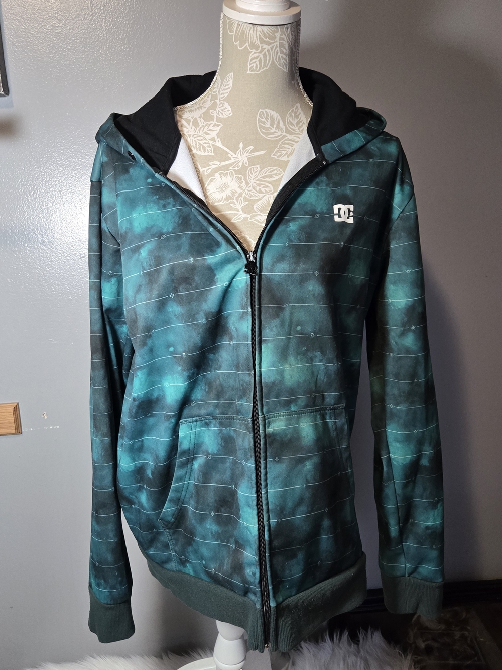 DC Hooded Jacket in Black and Greens